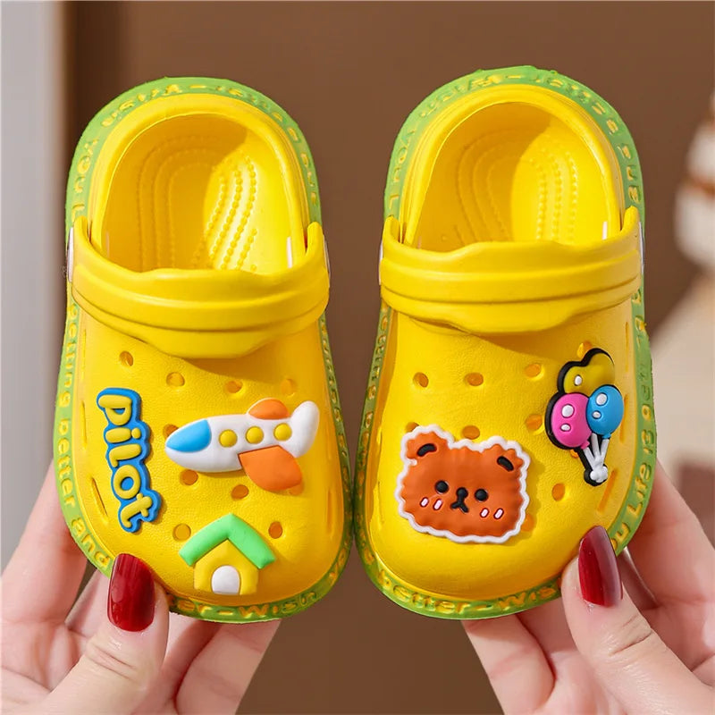 Chaussures d'été ,Pantoufle pour enfant